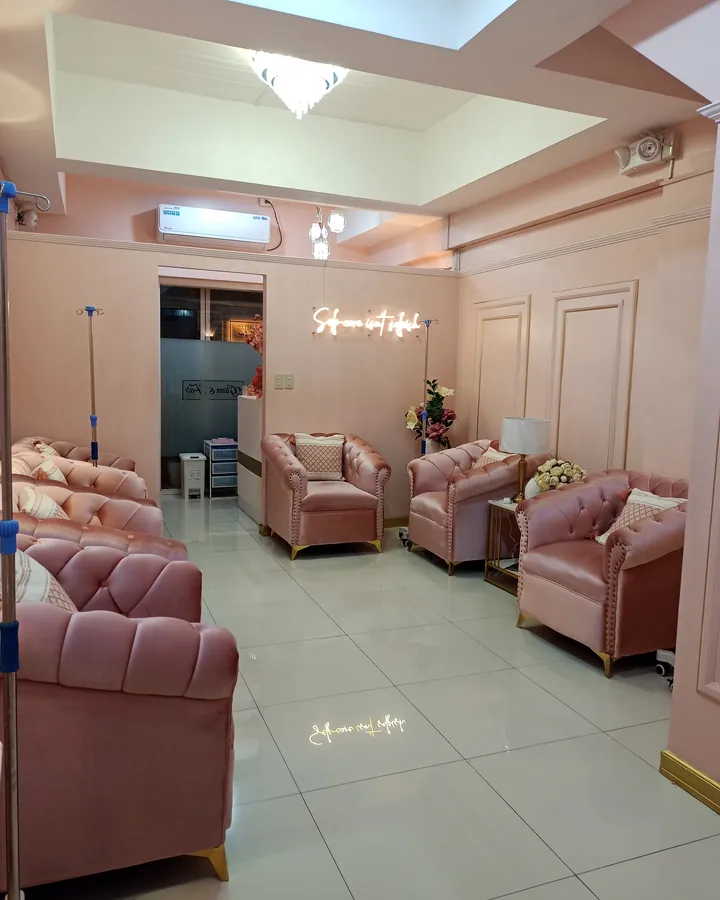Client lounge at Glam & Fab Kalentong