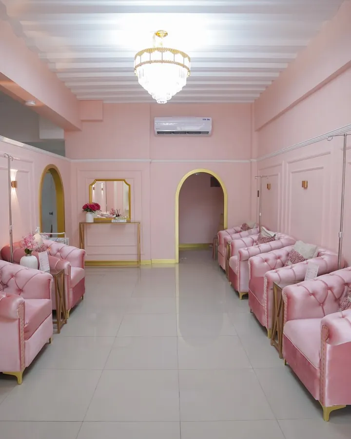 Client lounge at Glam & Fab San Jose Del Monte